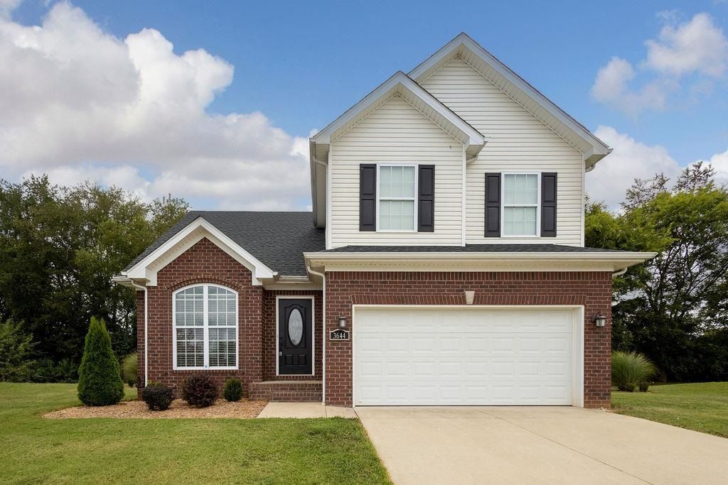 3644 Woodbridge Lane, Bowling Green, KY 42104 Main Photo