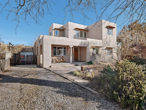 3325 Wilway Avenue NE, Albuquerque, NM 87106