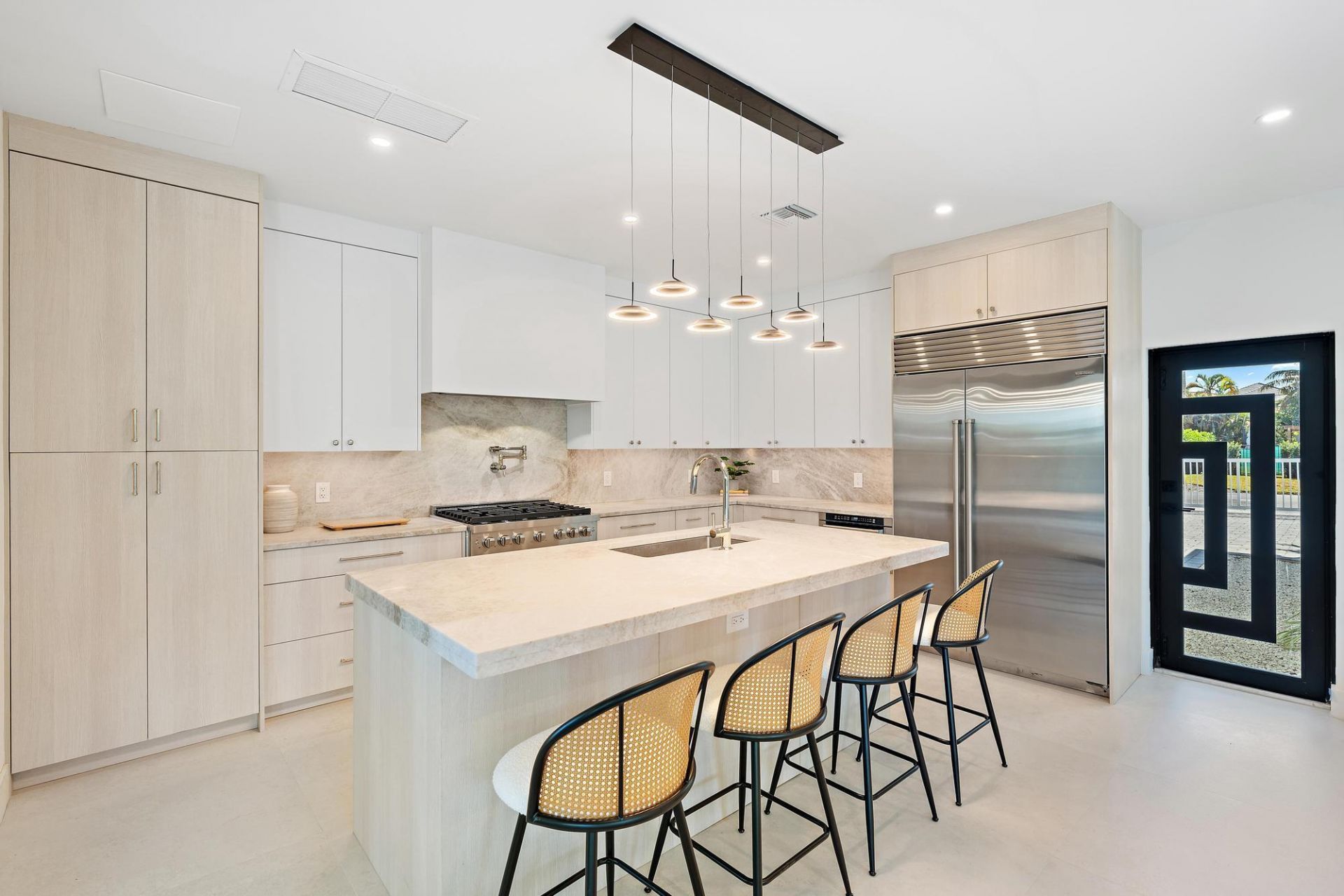 385 Linda Lane, West Palm Beach, FL 33405 Photo