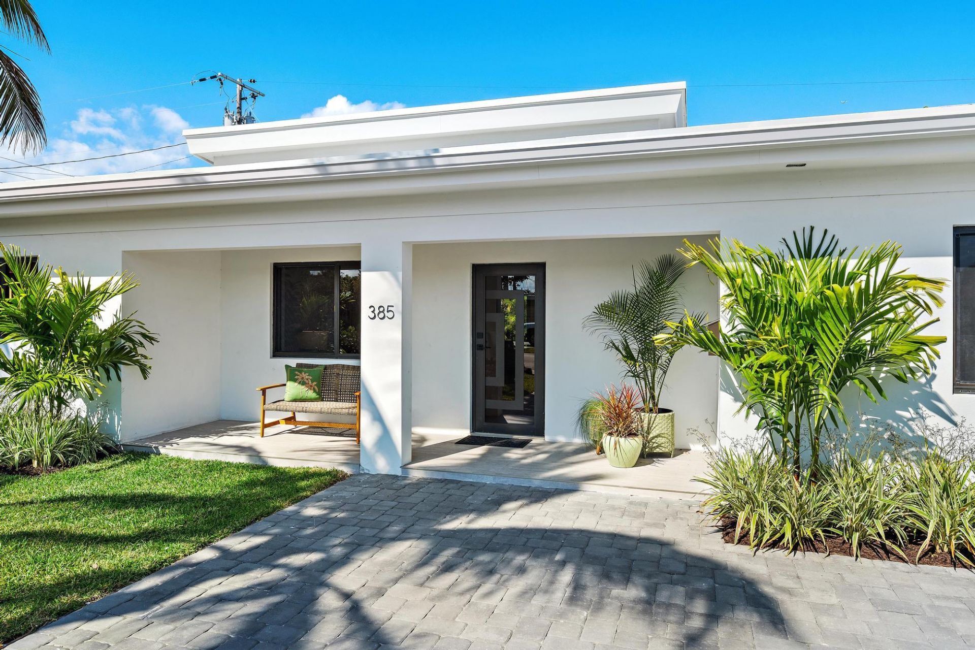 385 Linda Lane, West Palm Beach, FL 33405 Photo