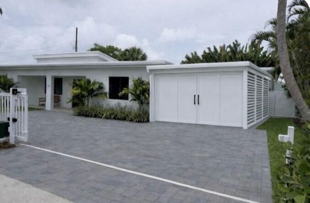 385 Linda Lane, West Palm Beach, FL 33405 Photo