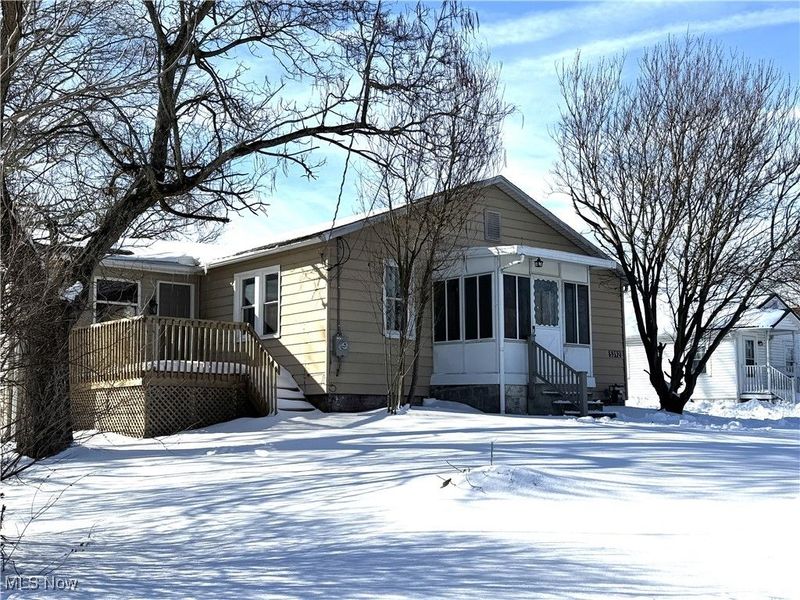 5392 Walters Street NE, East Canton, OH 44730 Photo 1