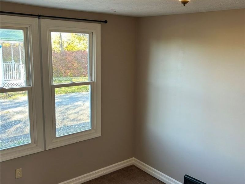 5392 Walters Street NE, East Canton, OH 44730 Photo 12