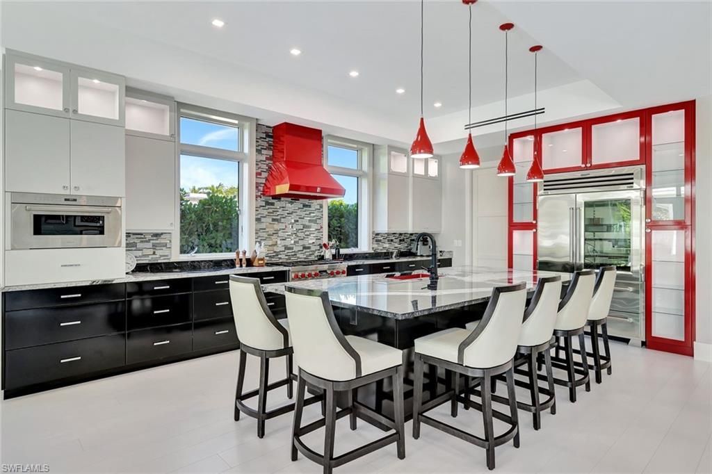 739 5th Ave N, Naples, FL 34102 Photo