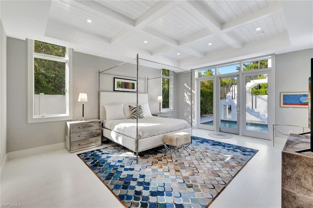 739 5th Ave N, Naples, FL 34102 Photo