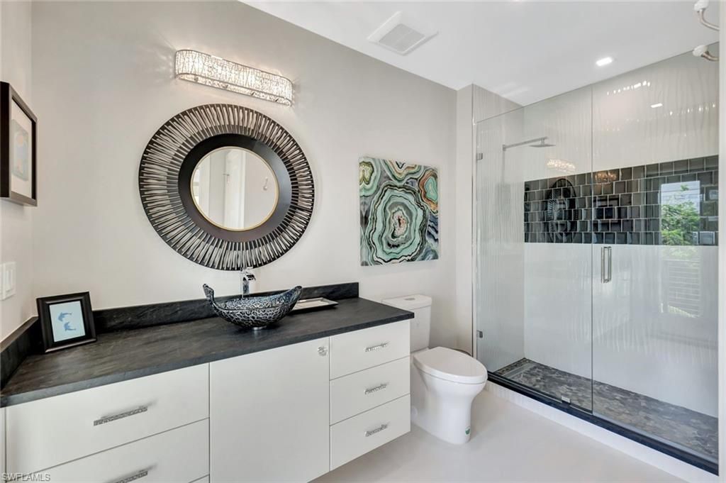 739 5th Ave N, Naples, FL 34102 Photo