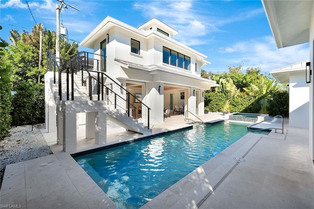 739 5th Ave N, Naples, FL 34102 Photo