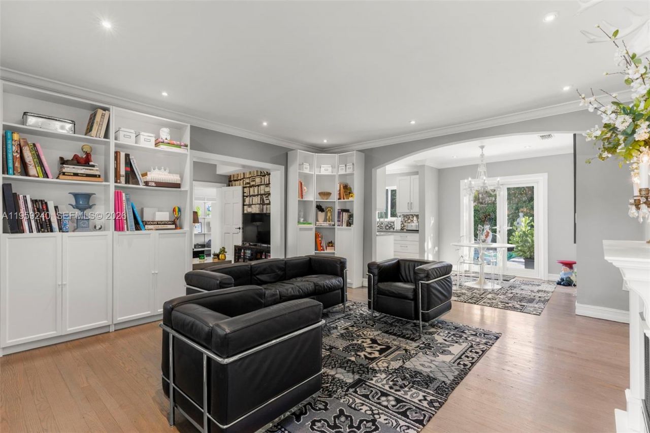 9301 NW 2nd Pl, Miami Shores, FL 33150 Photo