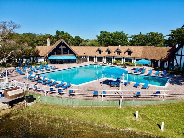 3740 Inverrary Dr, Unit 2N, Lauderhill, FL 33319