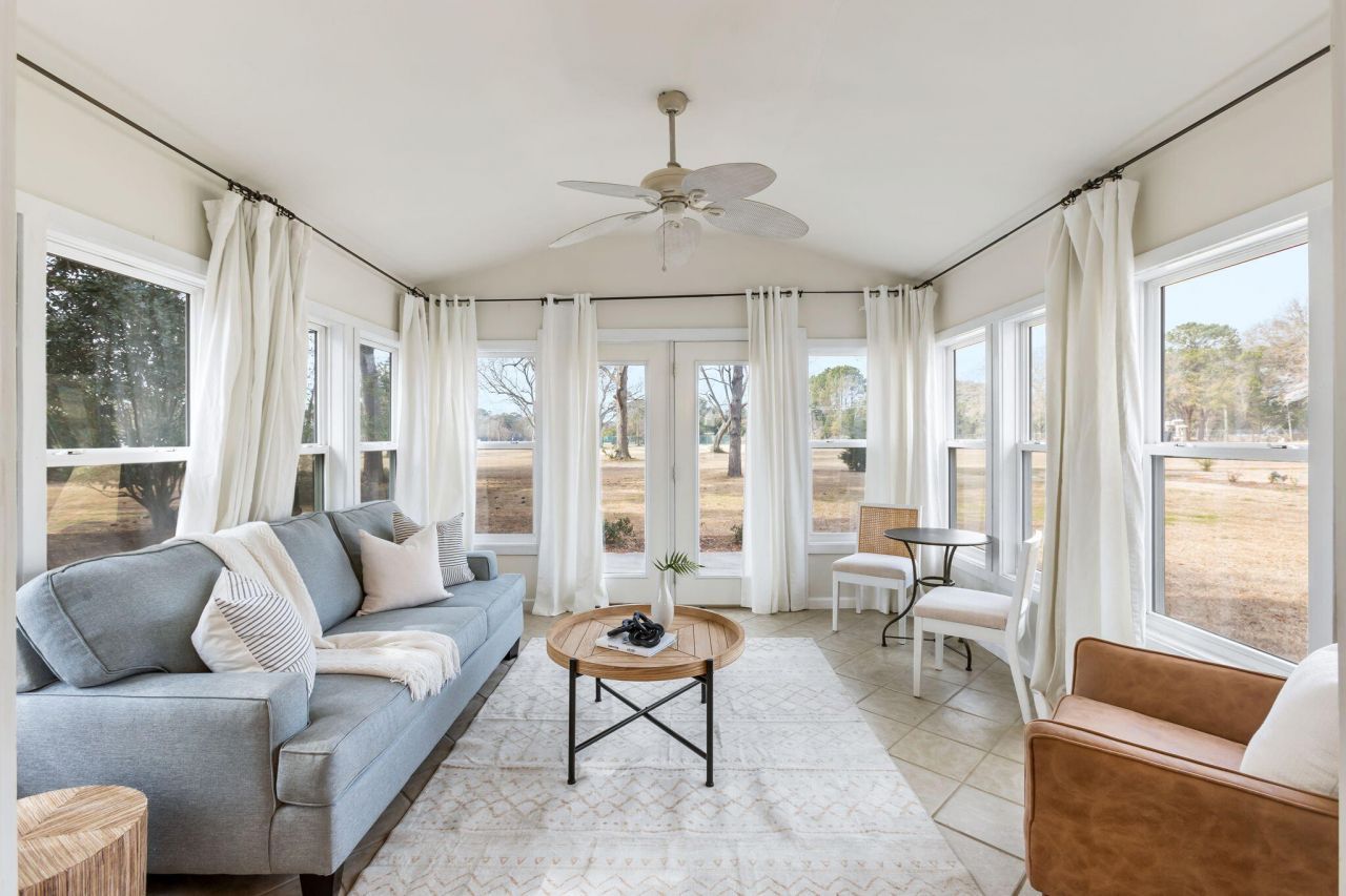 1195 Parkway Drive Photo 10