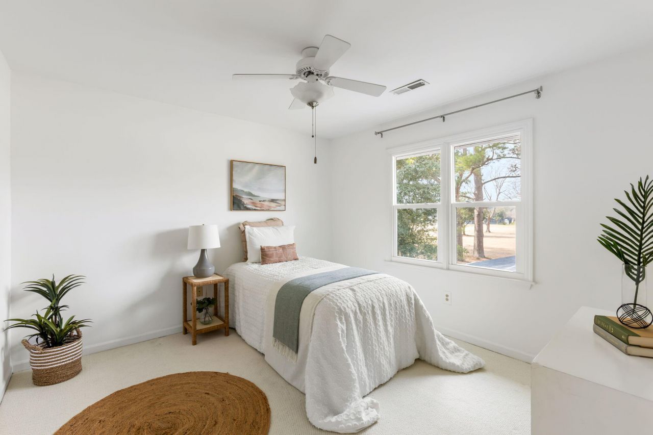 1195 Parkway Drive Photo 20