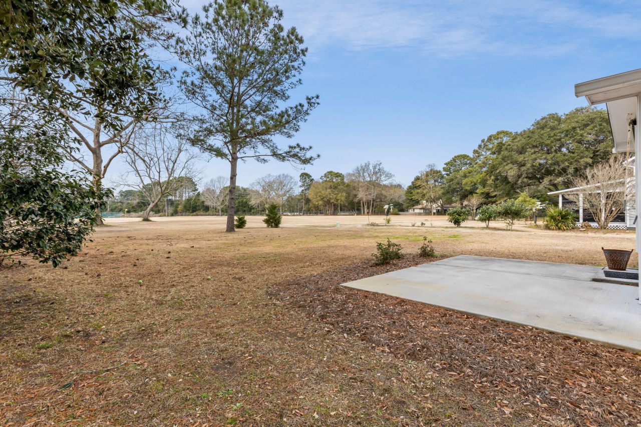 1195 Parkway Drive Photo 25