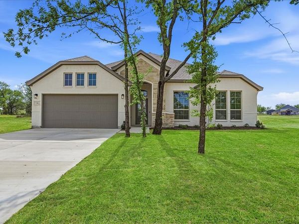 118 Bitsy, Boyd, TX 76023