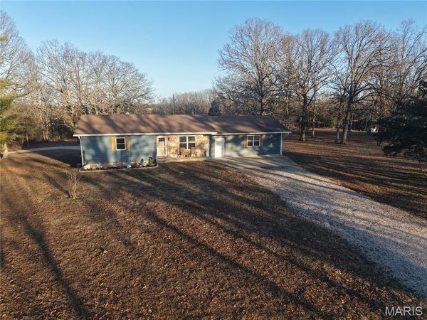 14574 Colorado Road, Dixon, MO 65459