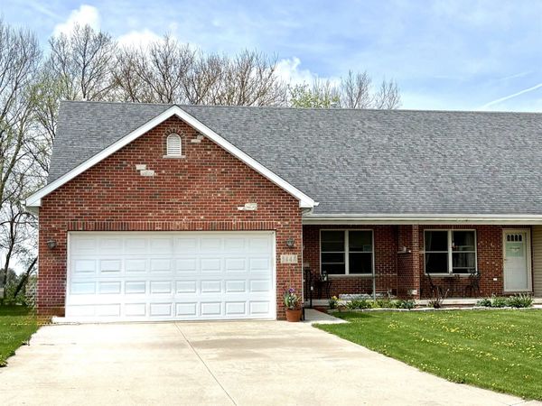 344 A Cassidy Court, Utica, IL 61373