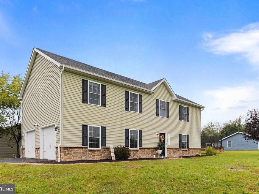 3618 Hickory Court, Chambersburg, PA 17202 Main Photo