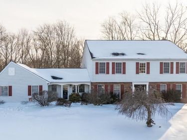 1465 BUCK HILL DRIVE, SOUTHAMPTON, PA 18966