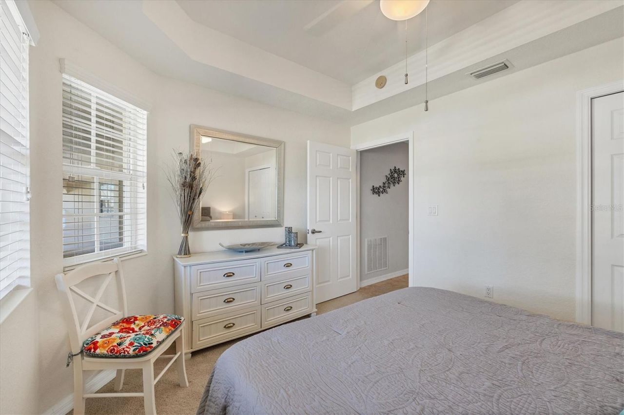 6342 Grand Oak Circle, Unit 204, Bradenton, FL 34203 Photo