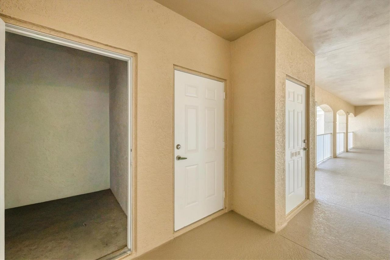 6342 Grand Oak Circle, Unit 204, Bradenton, FL 34203 Photo