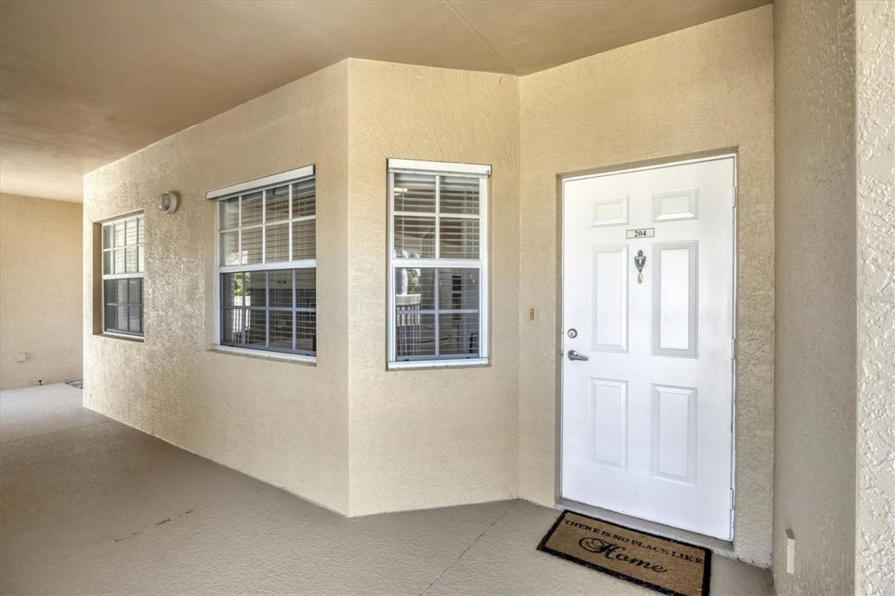 6342 Grand Oak Circle, Unit 204, Bradenton, FL 34203 Photo