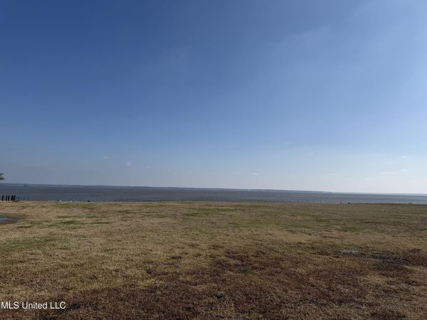 N Natchez Drive, Madison, MS 39110