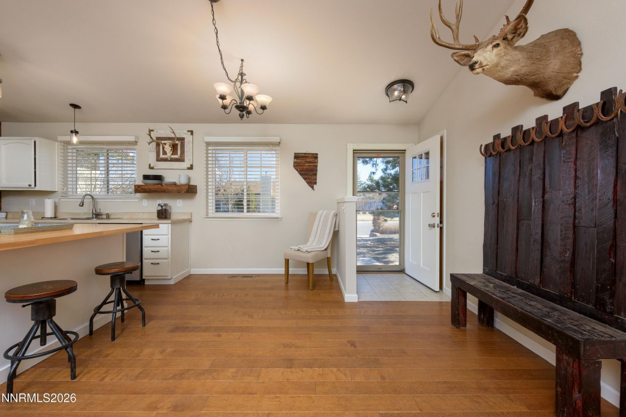 624 Victoria Way, Gardnerville, NV 89460 Photo