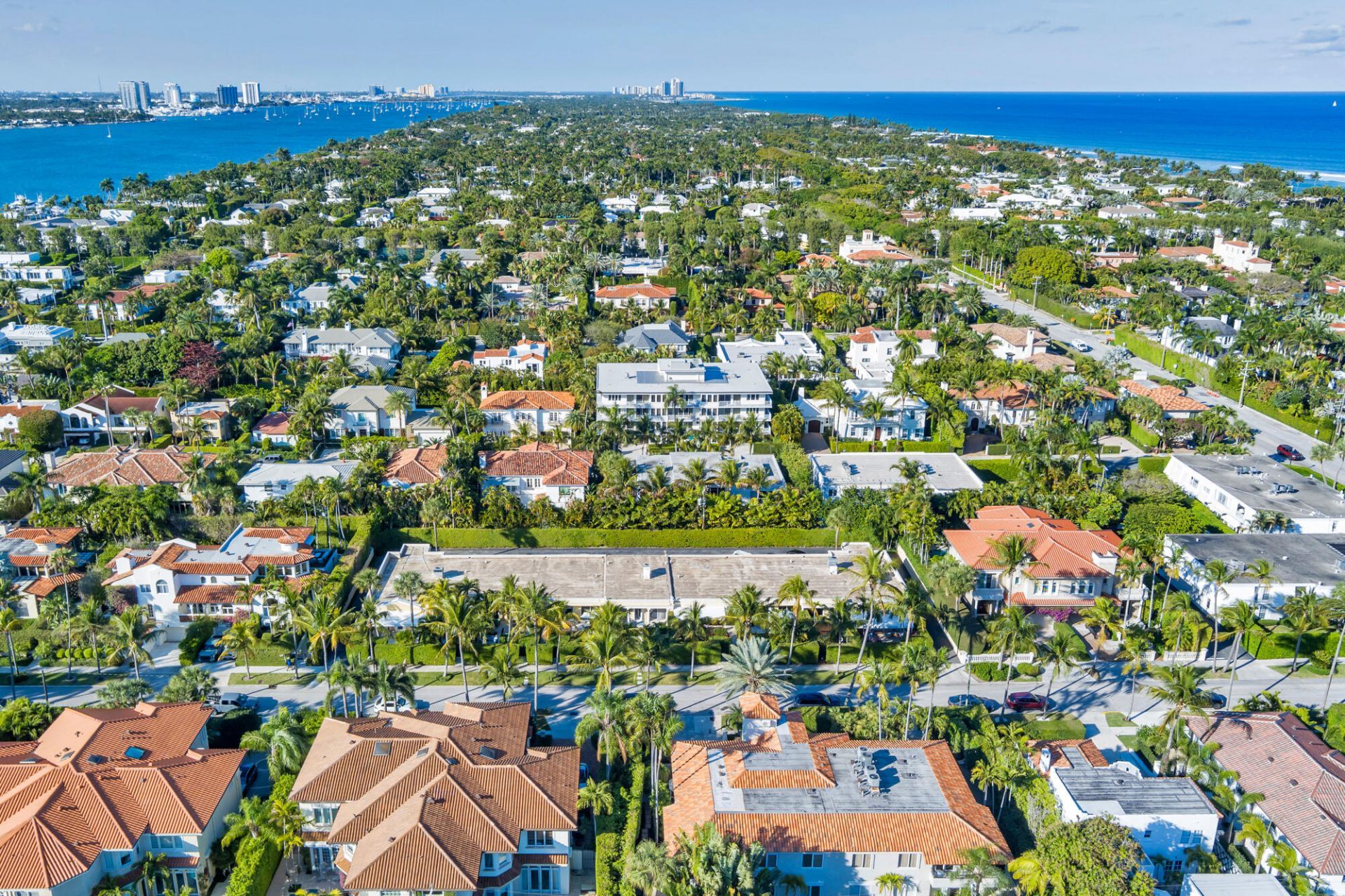 225 Everglade Avenue, Unit 0060, Palm Beach, FL 33480 Photo