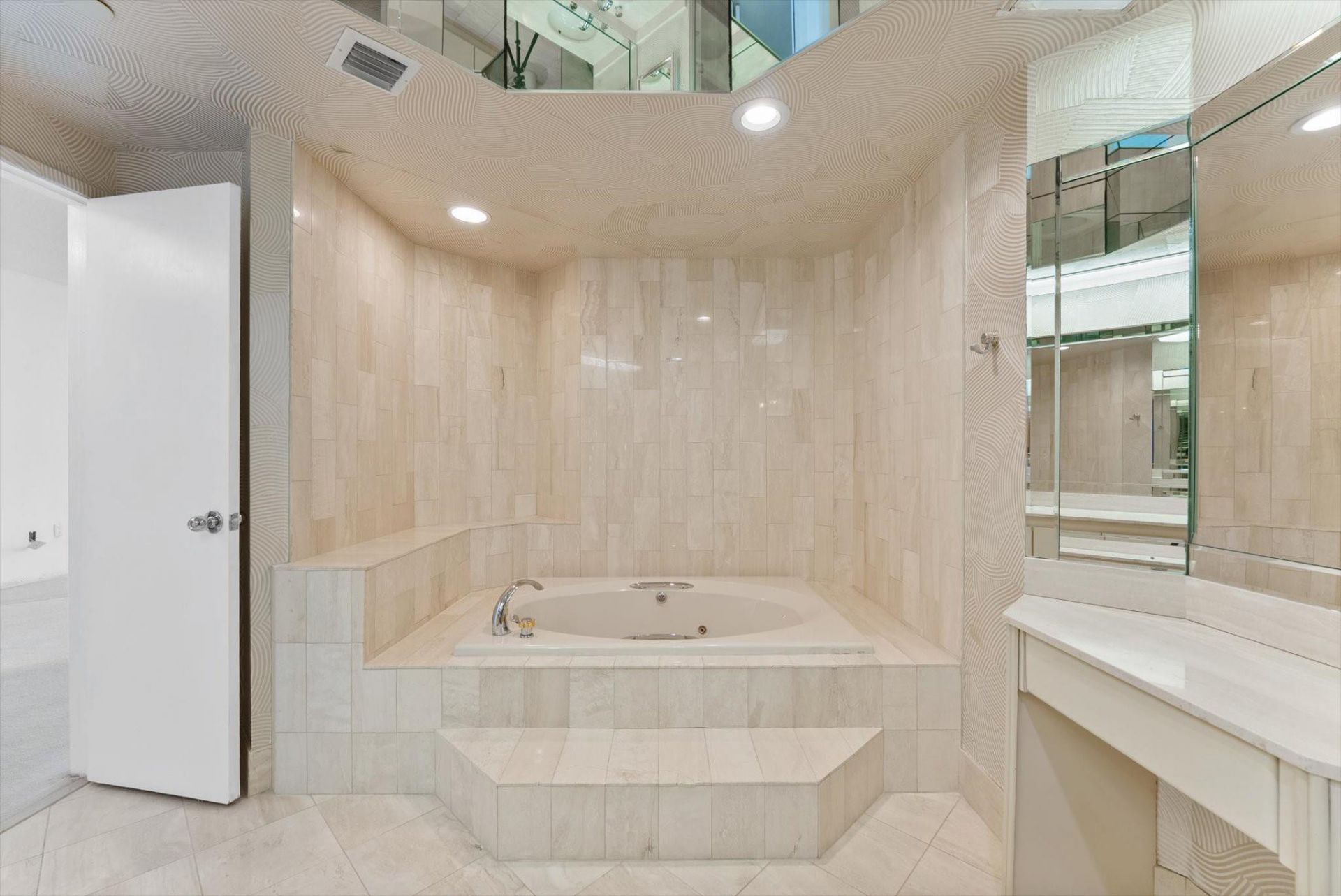 1440 S Ocean Boulevard, Unit 12A, Lauderdale by the Sea, FL 33062 Photo