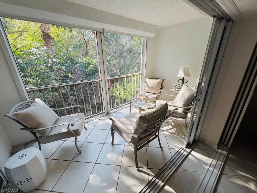841 Tanbark Dr, Unit 201, Naples, FL 34108 Photo