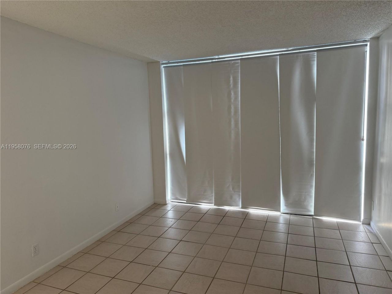 16919 N Bay Rd, Unit 617, Sunny Isles Beach, FL 33160 Photo