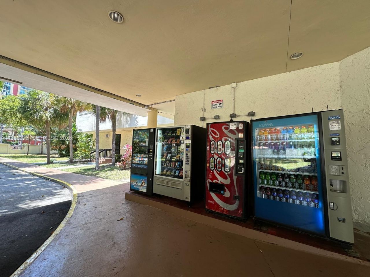 16919 N Bay Rd, Unit 617, Sunny Isles Beach, FL 33160 Photo