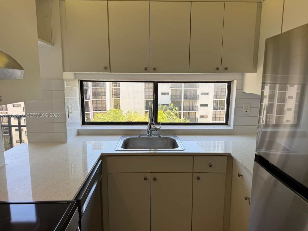 16919 N Bay Rd, Unit 617, Sunny Isles Beach, FL 33160 Photo