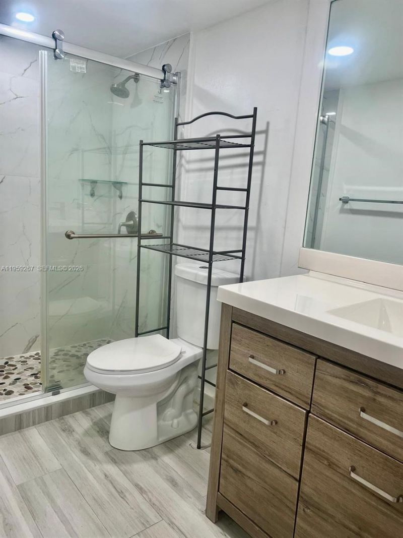 19055 NW 62nd Ave, Unit 102, Hialeah, FL 33015 Photo