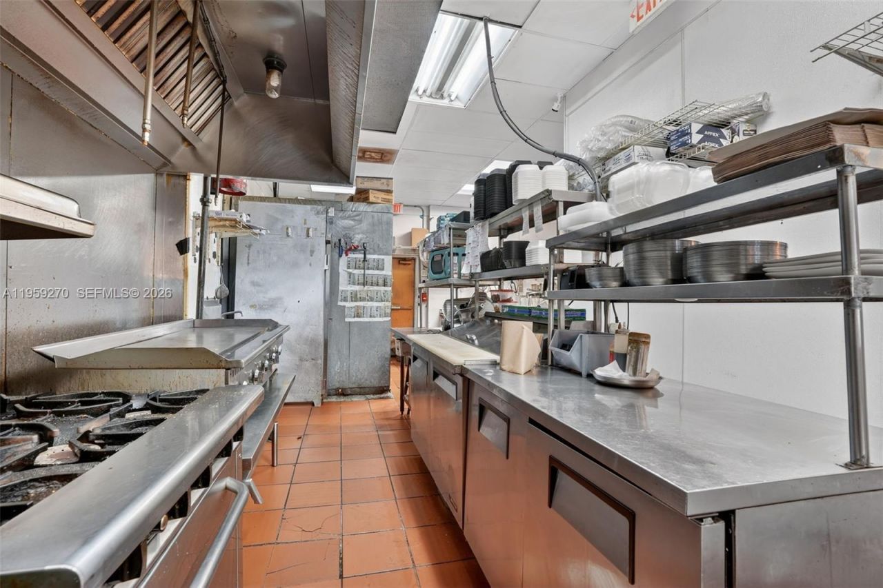 For Sale Restaurant Fort Lauderdale, Fort Lauderdale, FL 33315 Photo