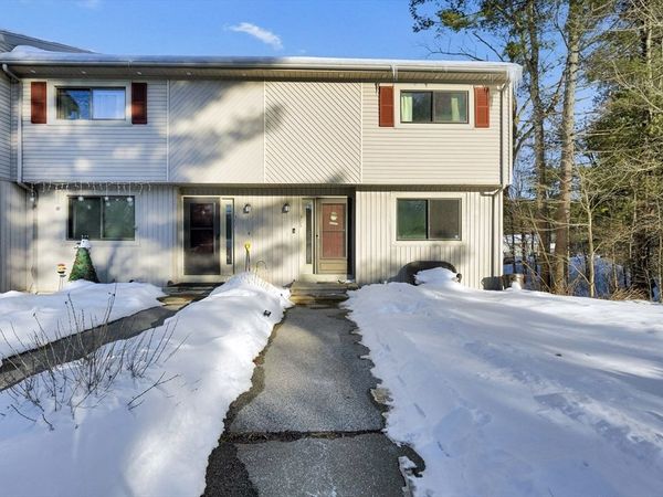 28 Southbridge Rd, Unit 308, Charlton, MA 01507