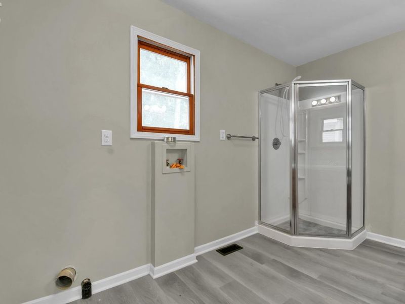 453 E Mansfield Street, New Washington, OH 44854 Photo 12