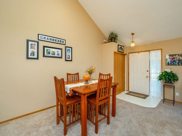 555 SE Laurel Street, Unit 22, Waukee, IA 50263