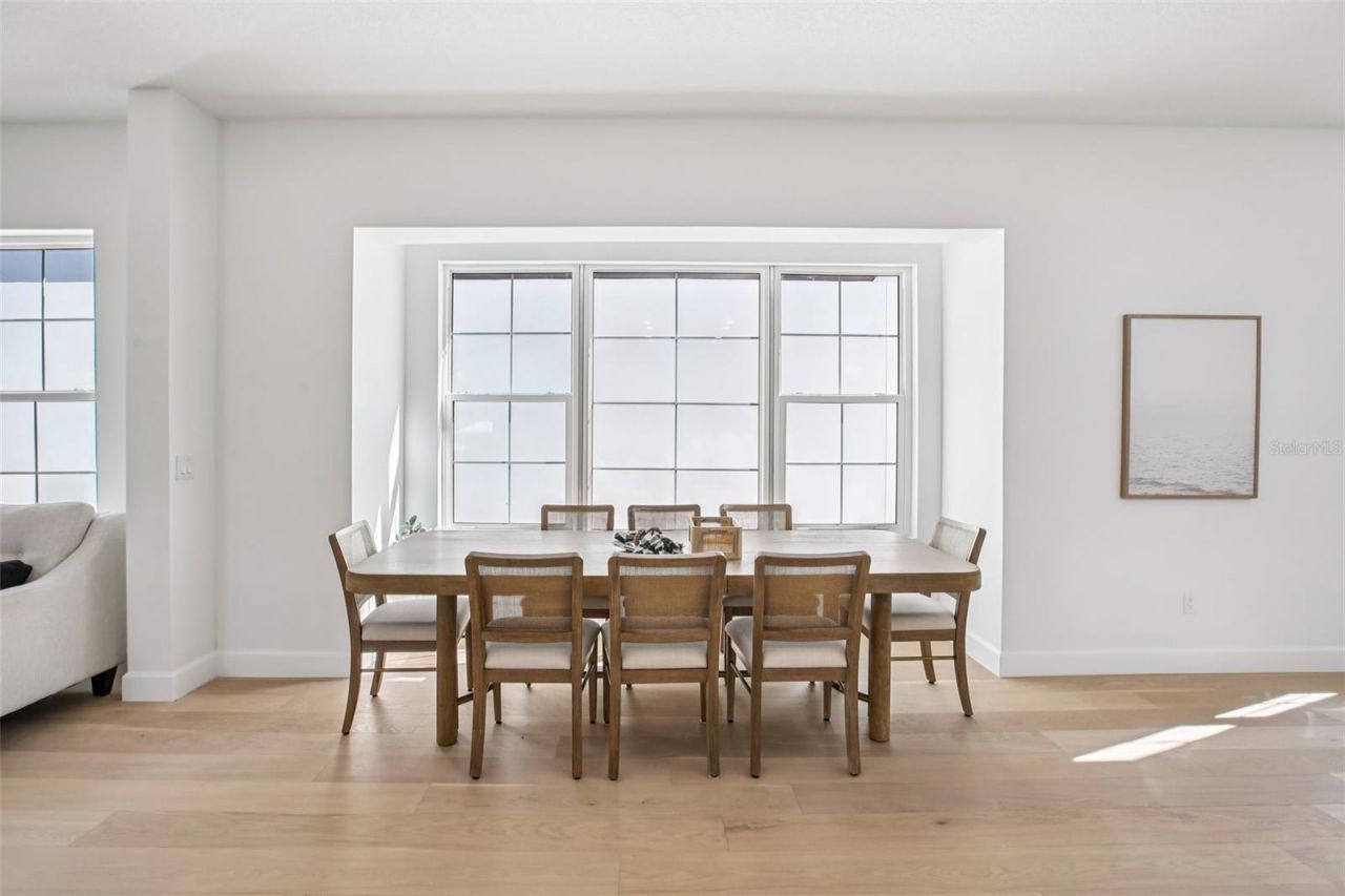 126 Ricardo Way Ne, Saint Petersburg, FL 33704 Photo