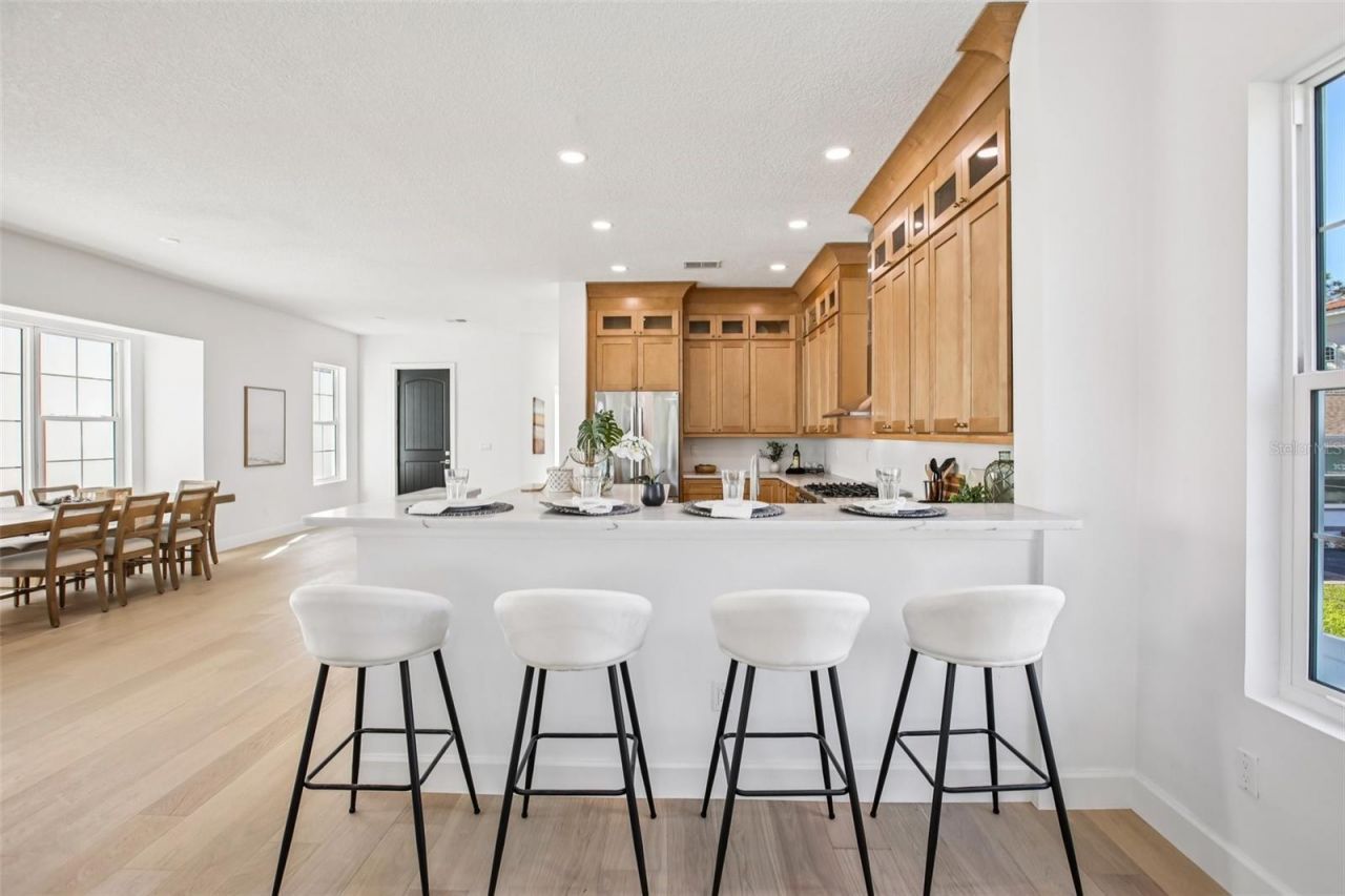 126 Ricardo Way Ne, Saint Petersburg, FL 33704 Photo