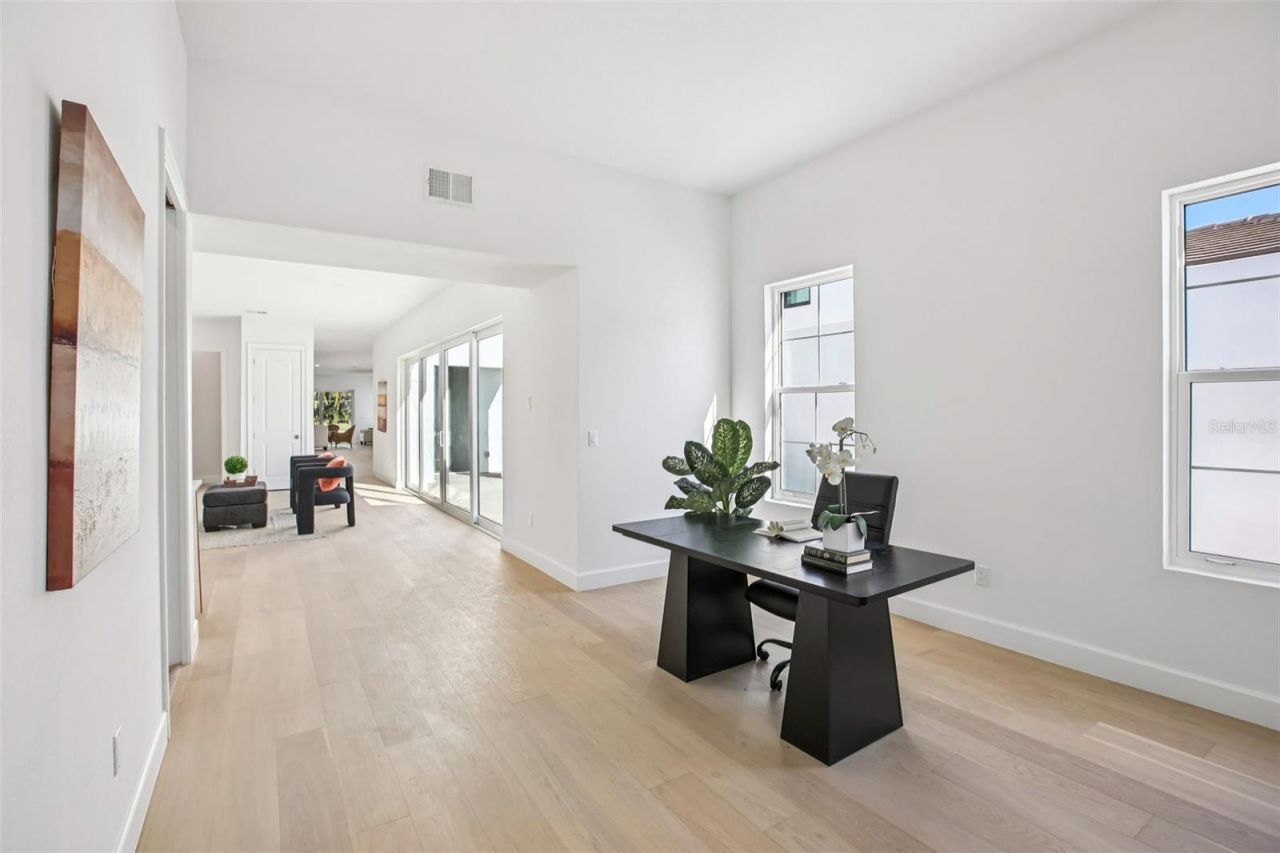 126 Ricardo Way Ne, Saint Petersburg, FL 33704 Photo