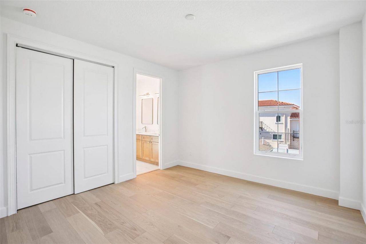 126 Ricardo Way Ne, Saint Petersburg, FL 33704 Photo