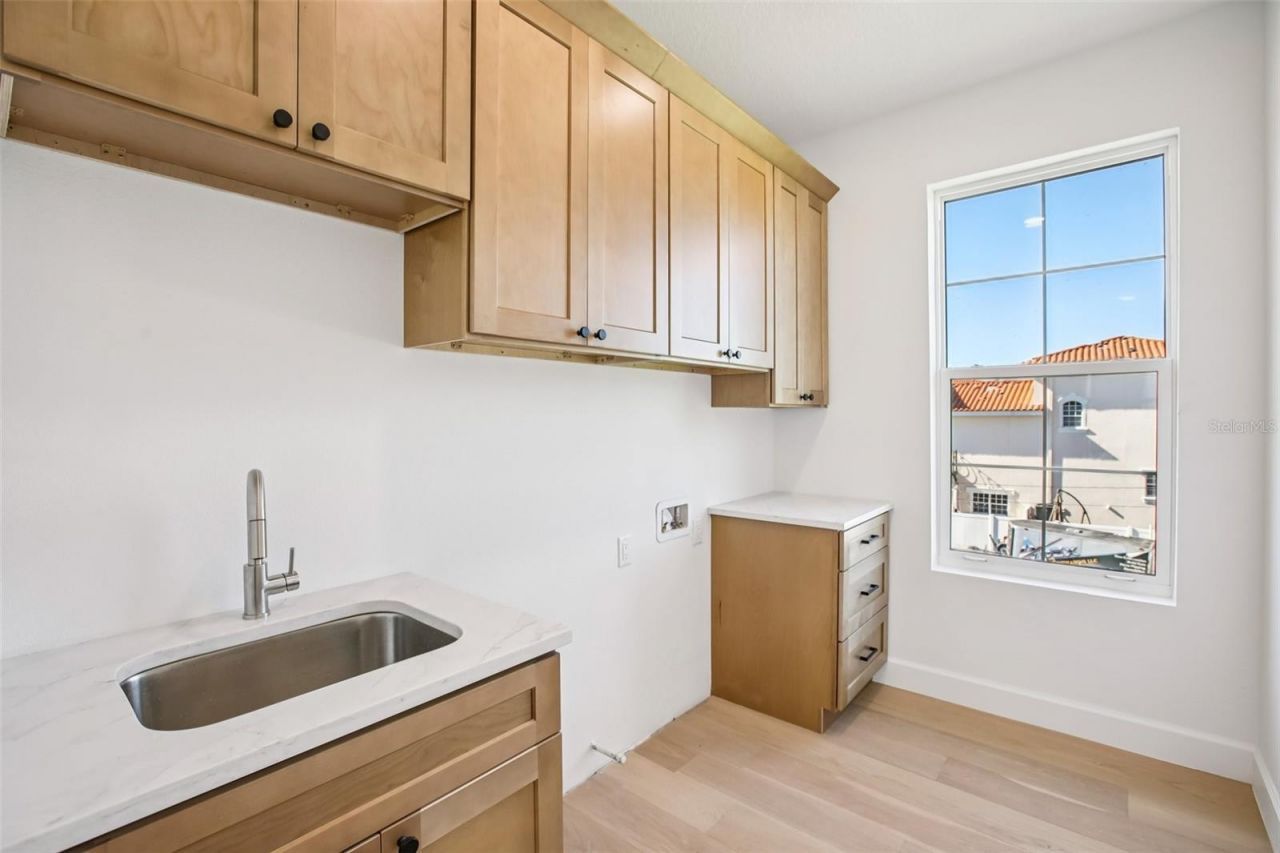 126 Ricardo Way Ne, Saint Petersburg, FL 33704 Photo