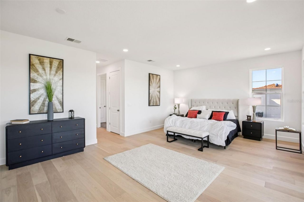 126 Ricardo Way Ne, Saint Petersburg, FL 33704 Photo