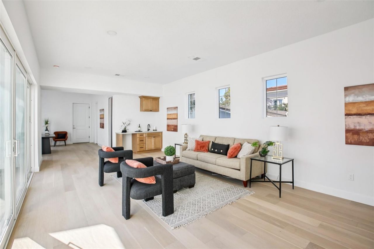 126 Ricardo Way Ne, Saint Petersburg, FL 33704 Photo