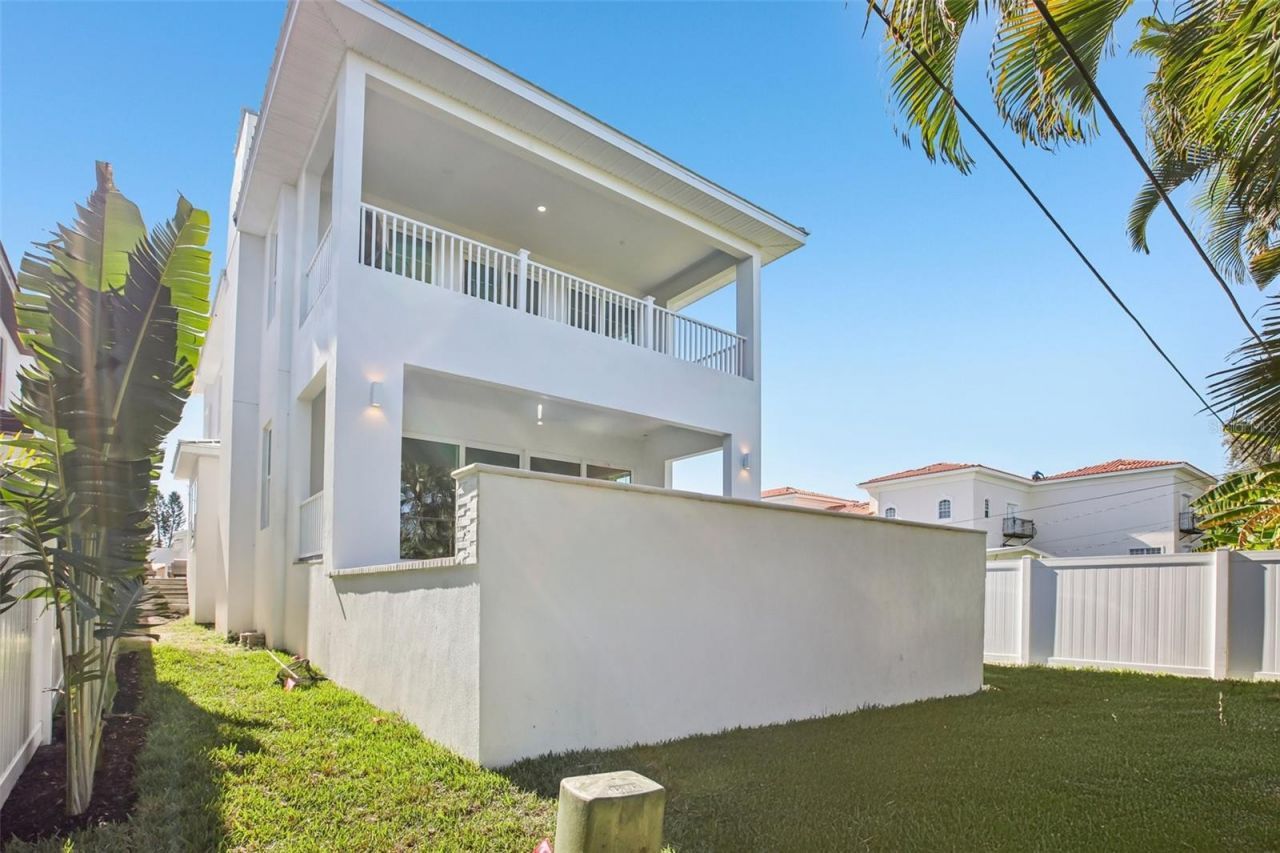 126 Ricardo Way Ne, Saint Petersburg, FL 33704 Photo