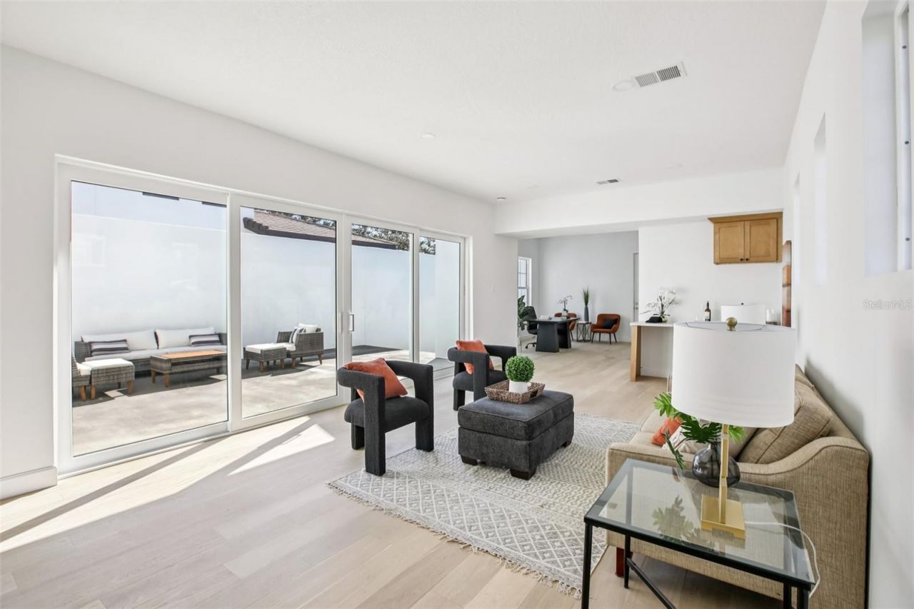 126 Ricardo Way Ne, Saint Petersburg, FL 33704 Photo