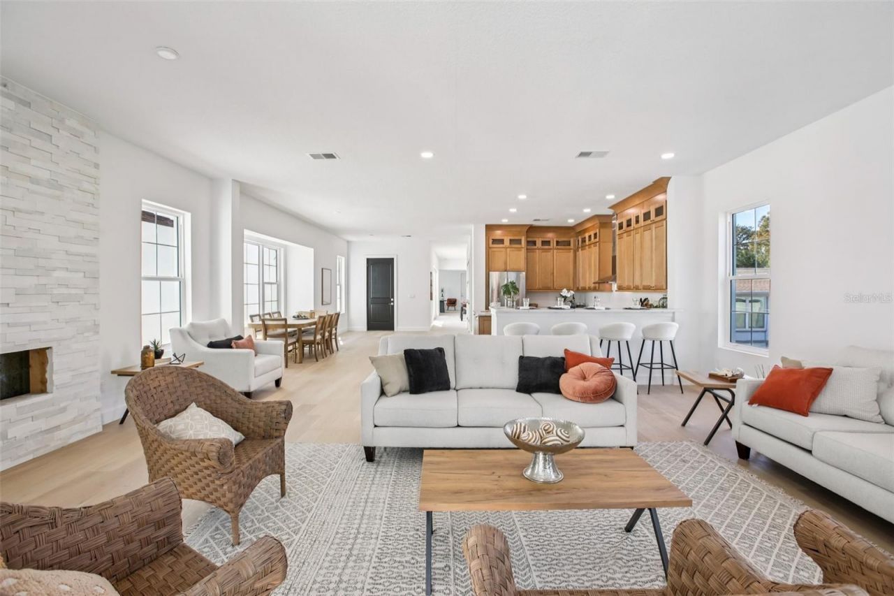 126 Ricardo Way Ne, Saint Petersburg, FL 33704 Photo