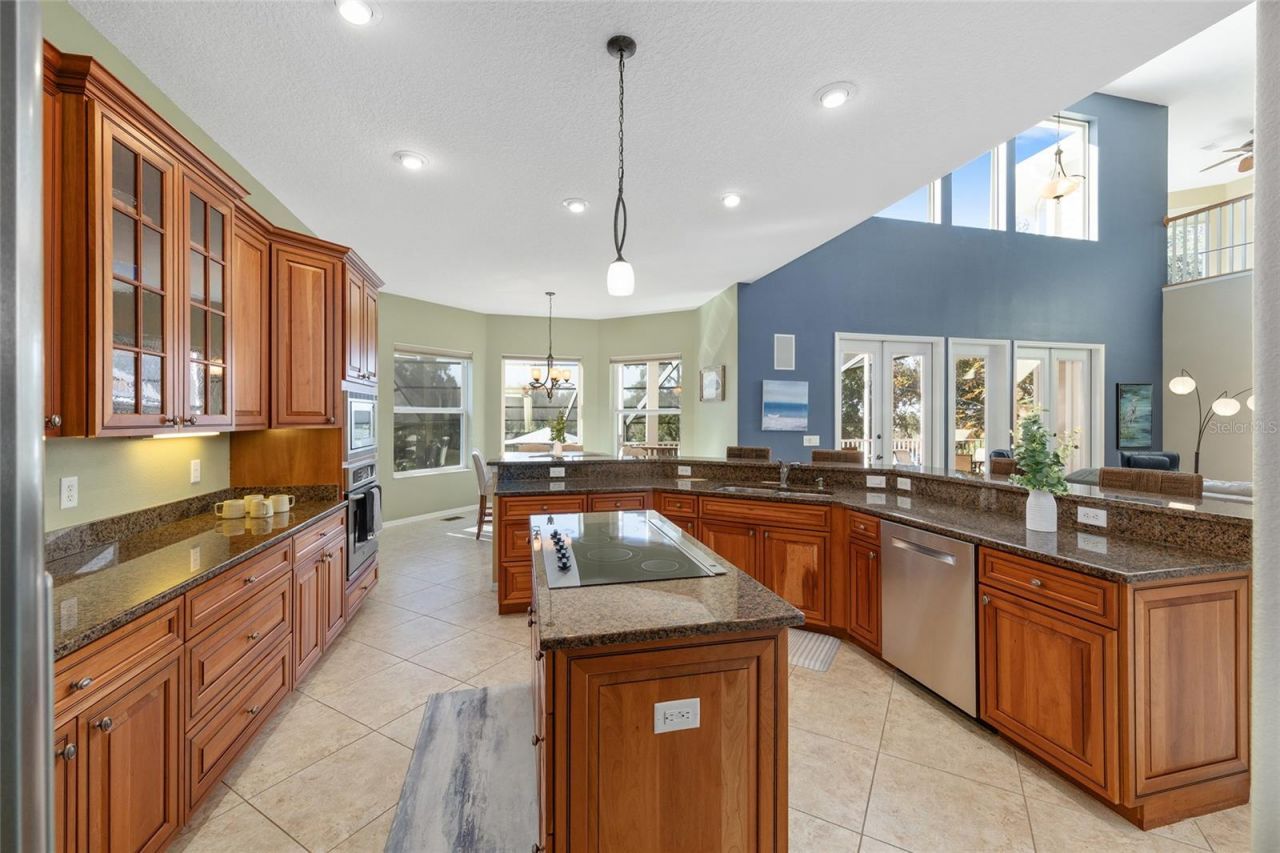 11944 W Creekside Lane, Homosassa, FL 34448 Photo