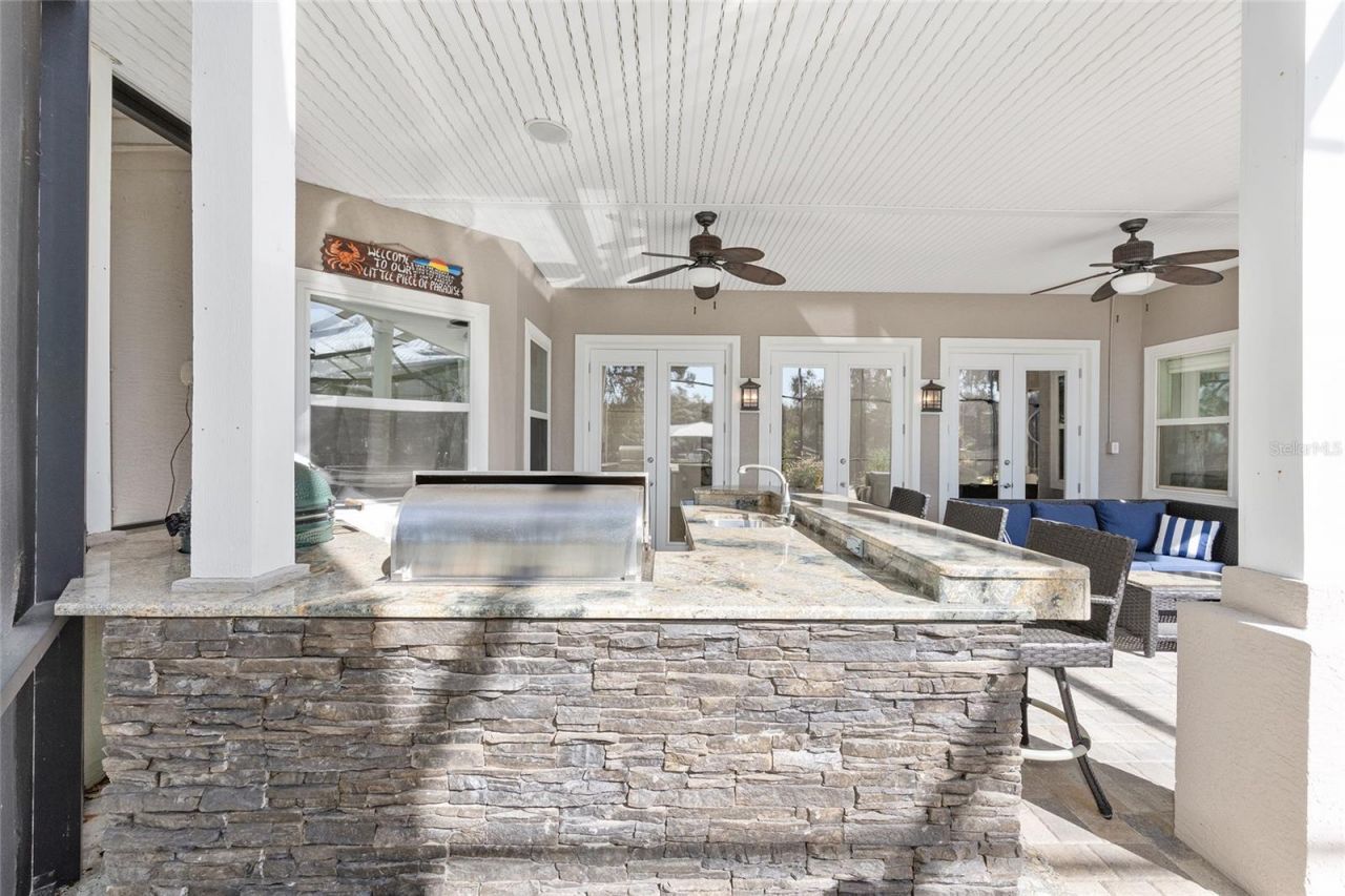 11944 W Creekside Lane, Homosassa, FL 34448 Photo