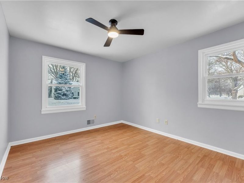 369 E 232nd Street, Euclid, OH 44123 Photo 13